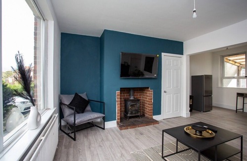 Burnopfield House | Tranquil 4-Bed Modern Retreat - Durham Burnopfield