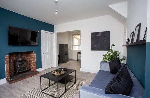 Burnopfield House | Tranquil 4-Bed Modern Retreat - Durham Burnopfield