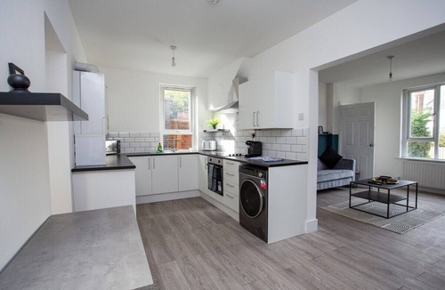 Burnopfield House | Tranquil 4-Bed Modern Retreat - Durham Burnopfield