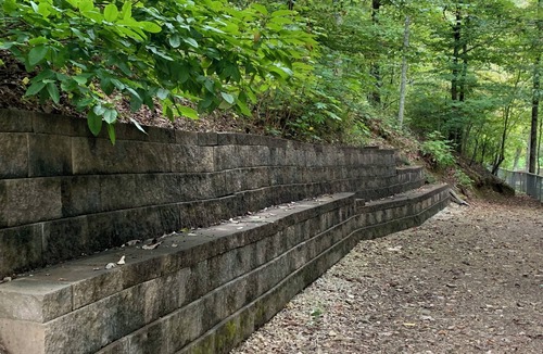 Wedowee Cabin | Tranquil 4-bedroom cabin with AC in charming Wedowee