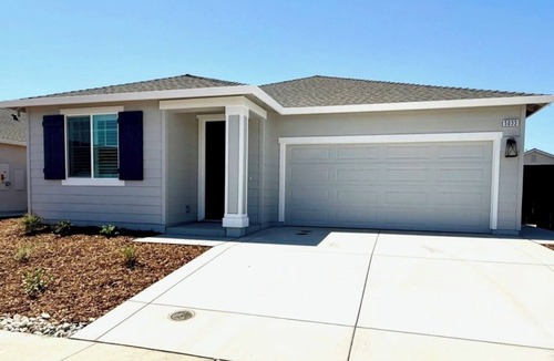 Roseville House | Tranquil 4-bedroom house in Roseville