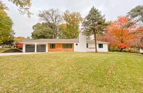 Leawood House | Tranquil 4-bedroom house with AC in charming Leawood