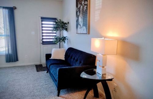 Dallas House | Tranquil 4-bedroom house in vibrant Dallas