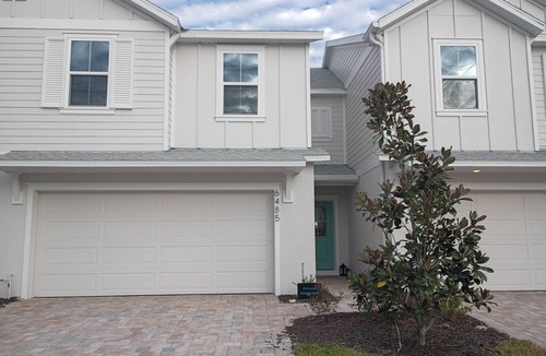 St. Cloud House | Tranquil 4-bedroom townhome with AC in St. Cloud