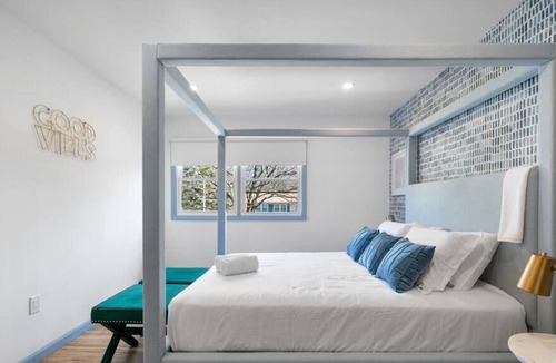 Hillcrest House | Tranquil 5BR 3BA Home w/Pool, Sun Deck, Sleeps 14