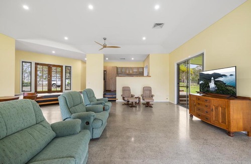 South West Rocks House | Tranquil Acres Arakoon