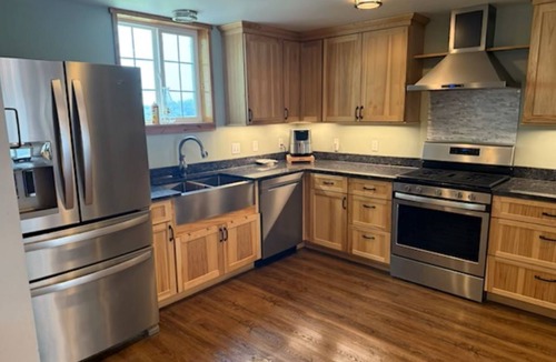 Uniontown Apartment | Tranquil and relaxing living quarters surrounded by nature.
