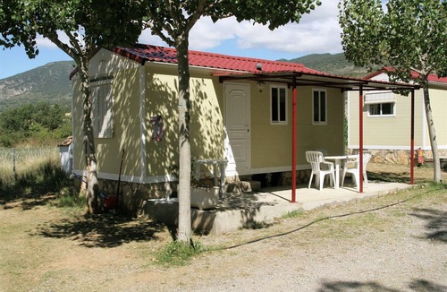 La Puebla de Roda Ski Chalet | Tranquil Aragonese Retreat