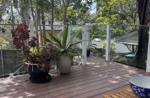 Davidson Apartment | Tranquil bush setting, with private access and off street parking