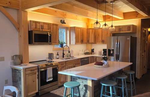 Somerset House | Tranquil cabin in Somerset PA