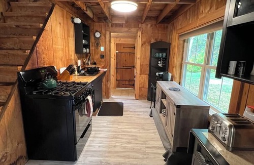Franklin County Cabin | Tranquil cabin with WiFi in charming Eustis