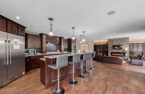 Halifax County House | Tranquil Chateau on Moody Lake