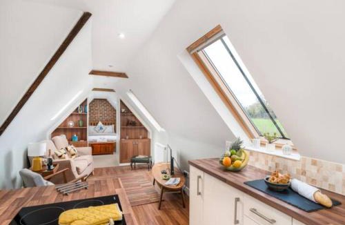 Little Missenden Apartment | Tranquil Chilterns Farm Hideaway - Pass the Keys