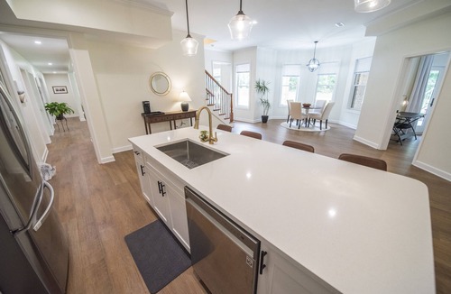 Adairsville House | Tranquil Corporate Rental Sleeps 4