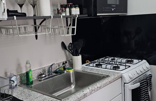 Lind-Bohanon Apartment | Tranquil corporate Rental in lovely Minneapolis with WiFi