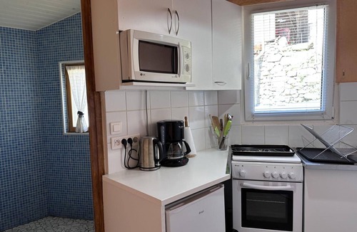 Laprugne Cottage | Tranquil cottage in Bourbonnaise Mountains, pets allowed