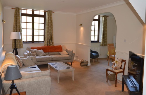 Jackfield House | Tranquil cottage in historic setting