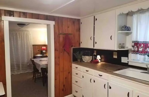 Mifflinburg Cottage | Tranquil Cottage