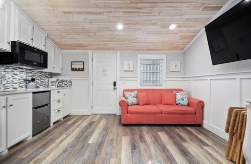 Old Town House | Tranquil Cove by Jackson Mountain Rentals