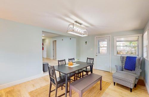 West Bradenton House | Tranquil Days