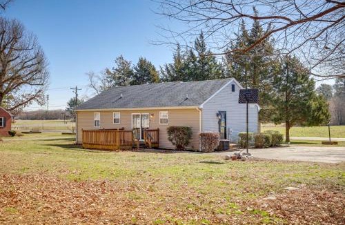 Delmar House | Tranquil Delmar Home ~ 7 Mi to Salisbury!