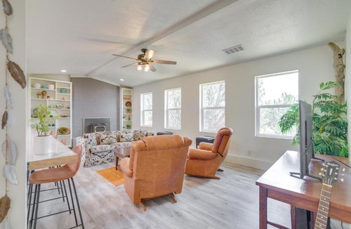 Edgewood House | Tranquil Edgewood Retreat with Patio and Grill!