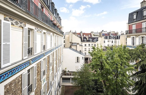 Quartier du Gros-Caillou Apartment | Tranquil, Elegant, Hip