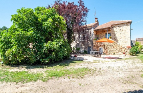 Loubejac House | Tranquil Escape in Loubejac