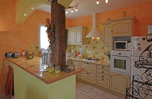 Saint-Laurent-de-Carnols Villa | Tranquil Villa with Pool View