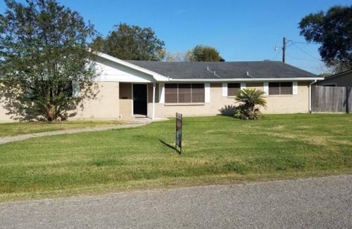 Nederland House | Tranquil Getaway near Downtown Nederland Tx