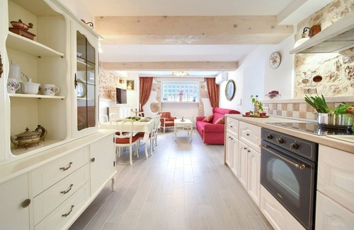 Polje Villa | Tranquil Getaway Polje Villa with Pool