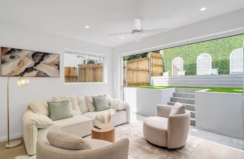 Balmain Apartment | Tranquil Haven in Balmain