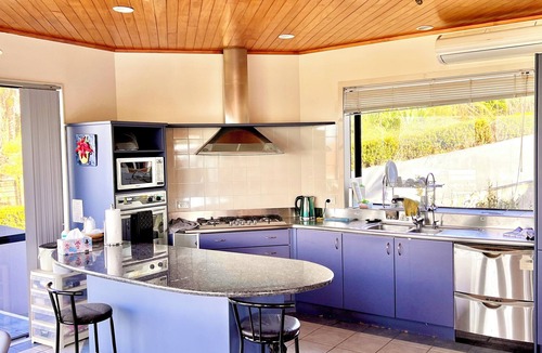 Hillsborough House | Tranquil Haven Retreat