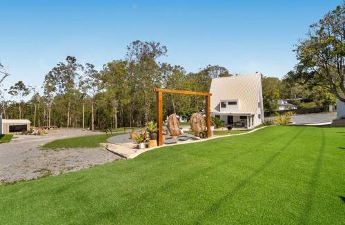 Mudgeeraba House | Tranquil Hideaway in Mudgeeraba