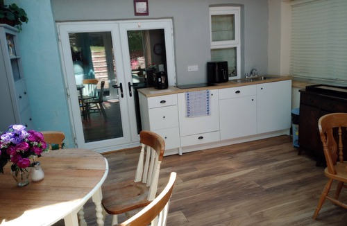 Llandovery Cottage | Tranquil Hillside Cottage Retreat