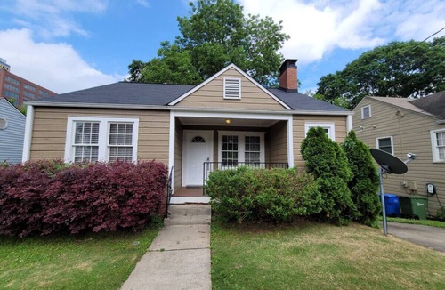 Home Park House | Tranquil Home in ATL- Sleeps 6