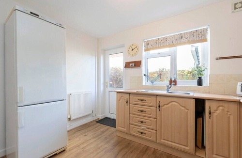 Cheltenham House | Tranquil Home on Leckhampton Hill with EV Charger