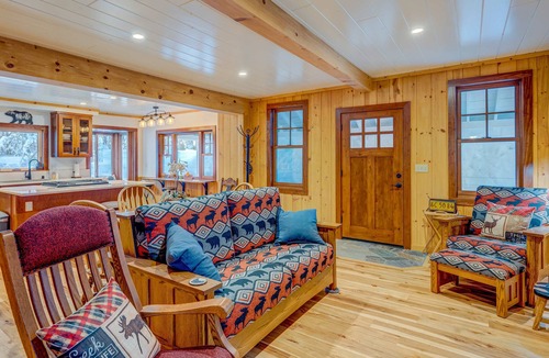 Tahoe Pines House | Tranquil home with fireplace, kitchen, washer&dryer, & WiFi