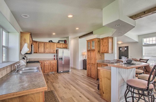 Lava Hot Springs House | Tranquil Indigo Getaway < 3 Mi to Hot Pools!