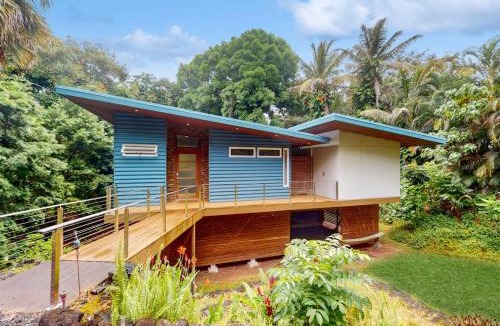Kehena Beach Estates House | Tranquil Island Escape