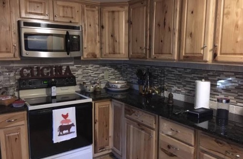 Laconia House | Tranquil Lake House