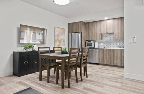 Walluga Apartment | Tranquil Lake Oswego Luxury Studio