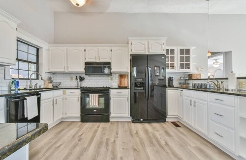 Flowery Branch House | Tranquil Lakeside Getaway with Modern Comfort