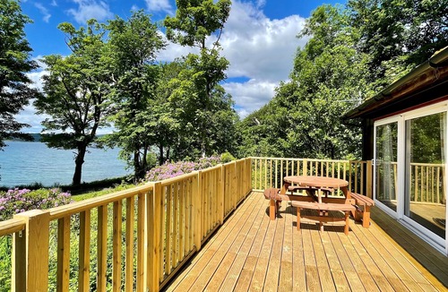 Tighnabruaich Ski Chalet | Tranquil location, waterside, pet friendly