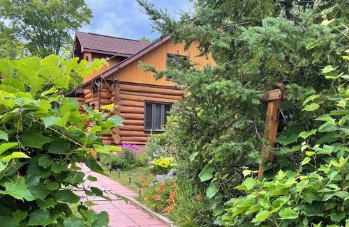 Manitoulin District House | Tranquil Manitoulin Cabin is peaceful and private, surrounded by forest.