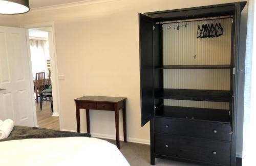 Scarsdale House | Tranquil, modern self-contained cottage