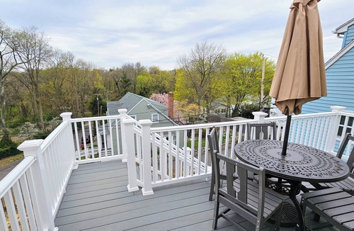 Greenwich Apartment | Tranquil modern upstairs apt. Walk to restaurants & beach! Off-street parking,