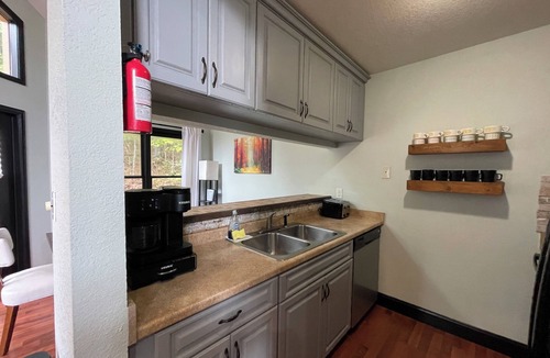 Ranger House | Tranquil Mountain Lodge Escape Near Carters Lake