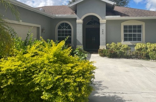 Rural Estates House | Tranquil Naples Home w/private pool