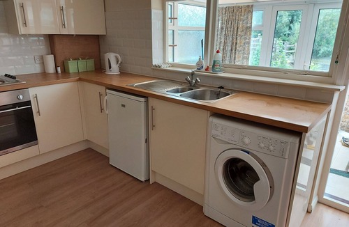 Blisworth Apartment | Tranquil Northampton Retreat